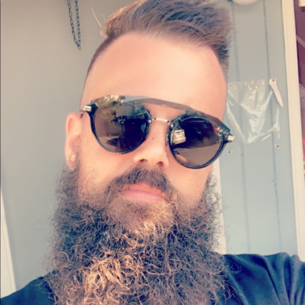 Meet your Posher, Trevor